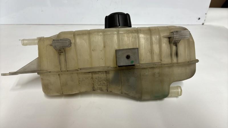 Vase d'expansion RENAULT CLIO 3 PHASE 1 BREAK Diesel - 1