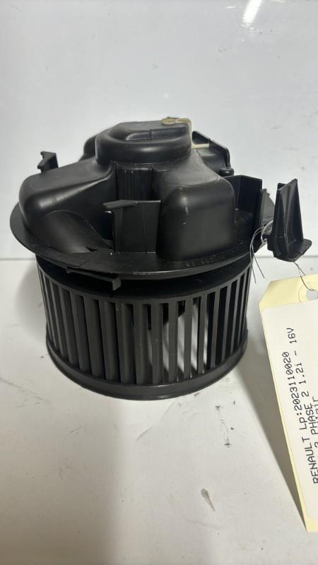 Pulseur d'air RENAULT CLIO 3 PHASE 2 Essence - 1