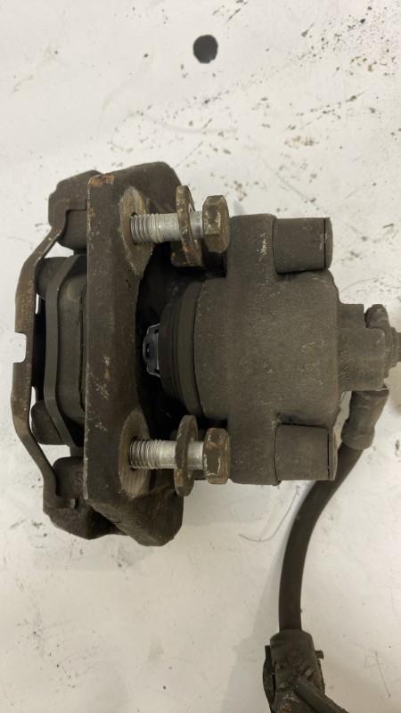 Etrier arriere gauche (freinage) BMW X5 E53 Diesel - 1
