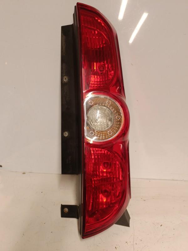 Feu arriere principal droit (feux) OPEL COMBO D Diesel - 1