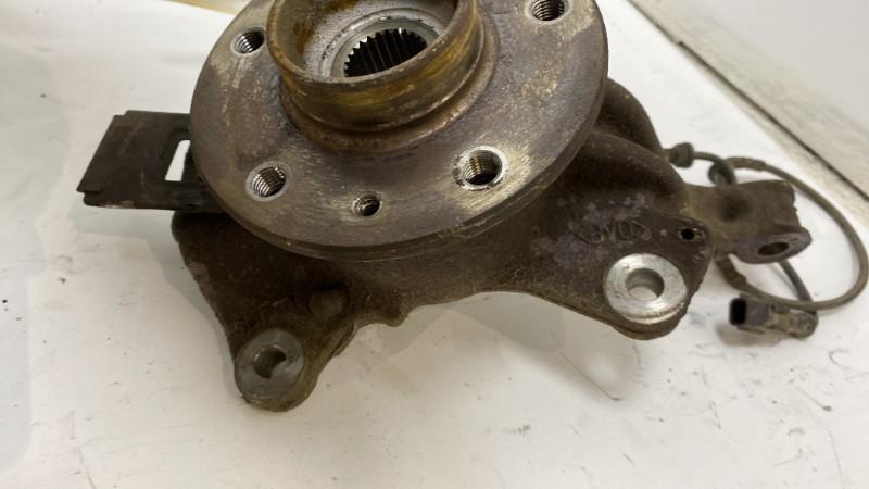 Moyeu avant droit RENAULT SCENIC 3 PHASE 1 Diesel - 1