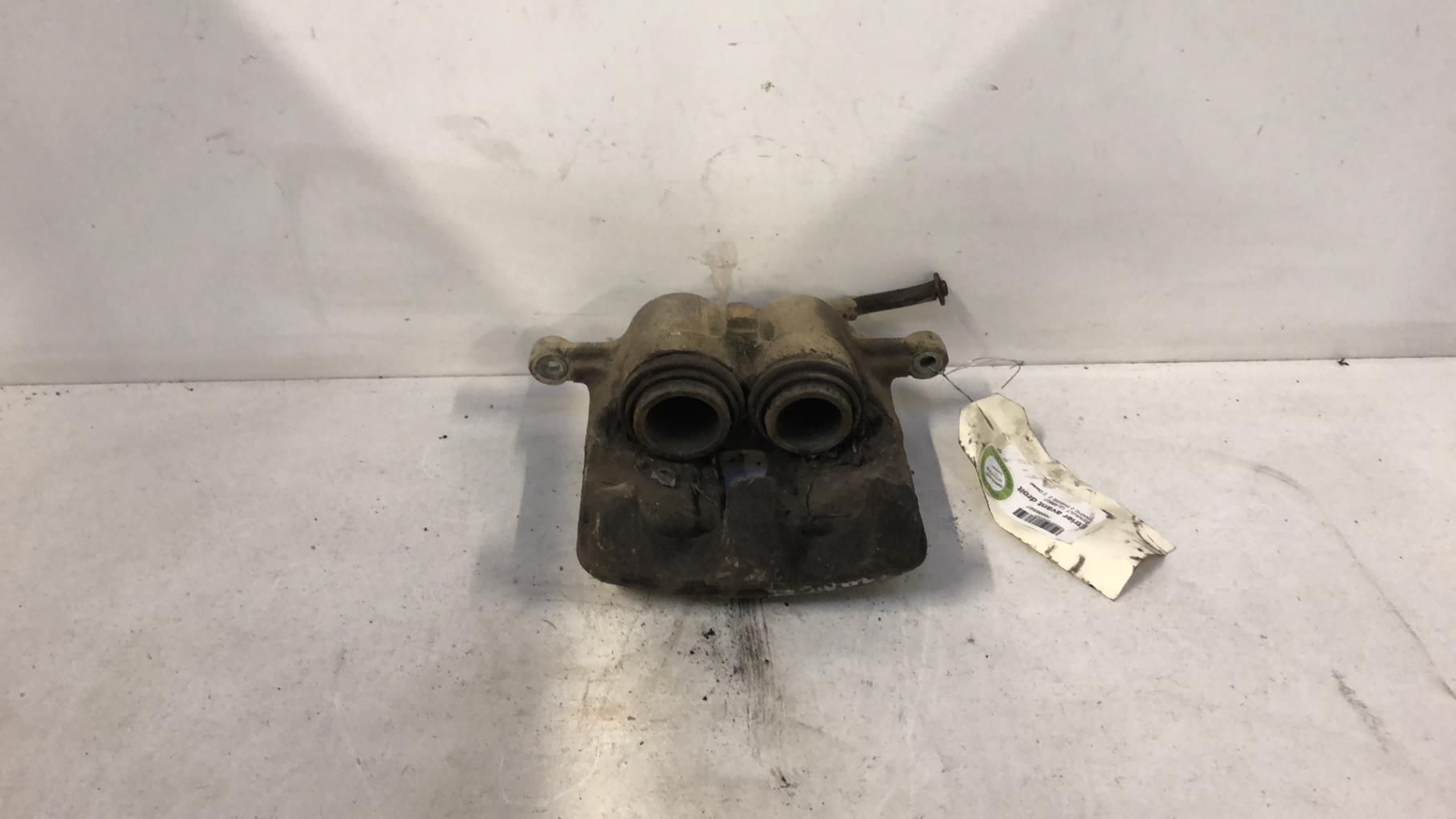Etrier avant droit (freinage) RENAULT TRAFIC 2 PHASE 2 Diesel - 1