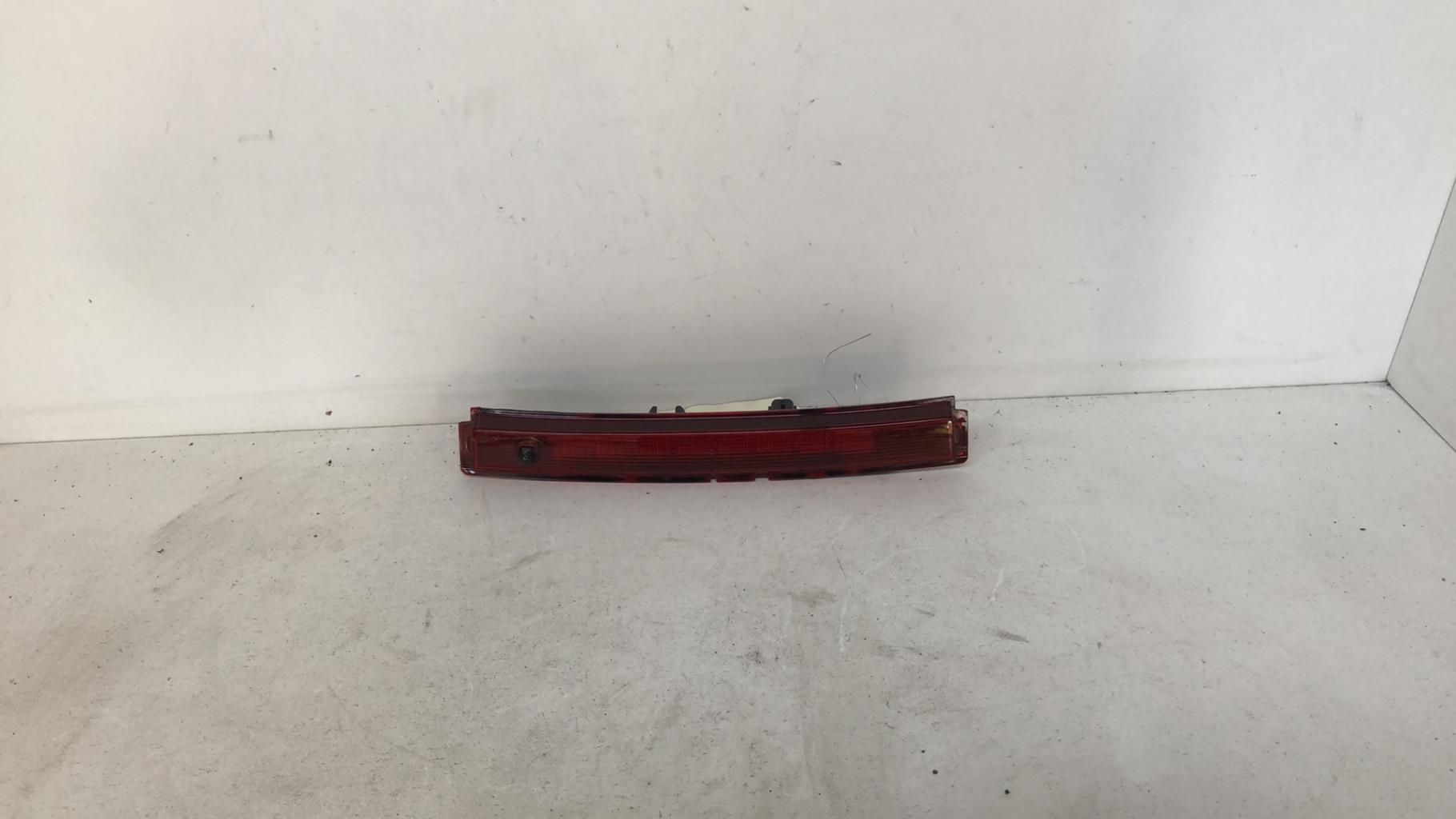 Feu arriere stop central RENAULT CLIO 4 PHASE 1 Diesel - 1