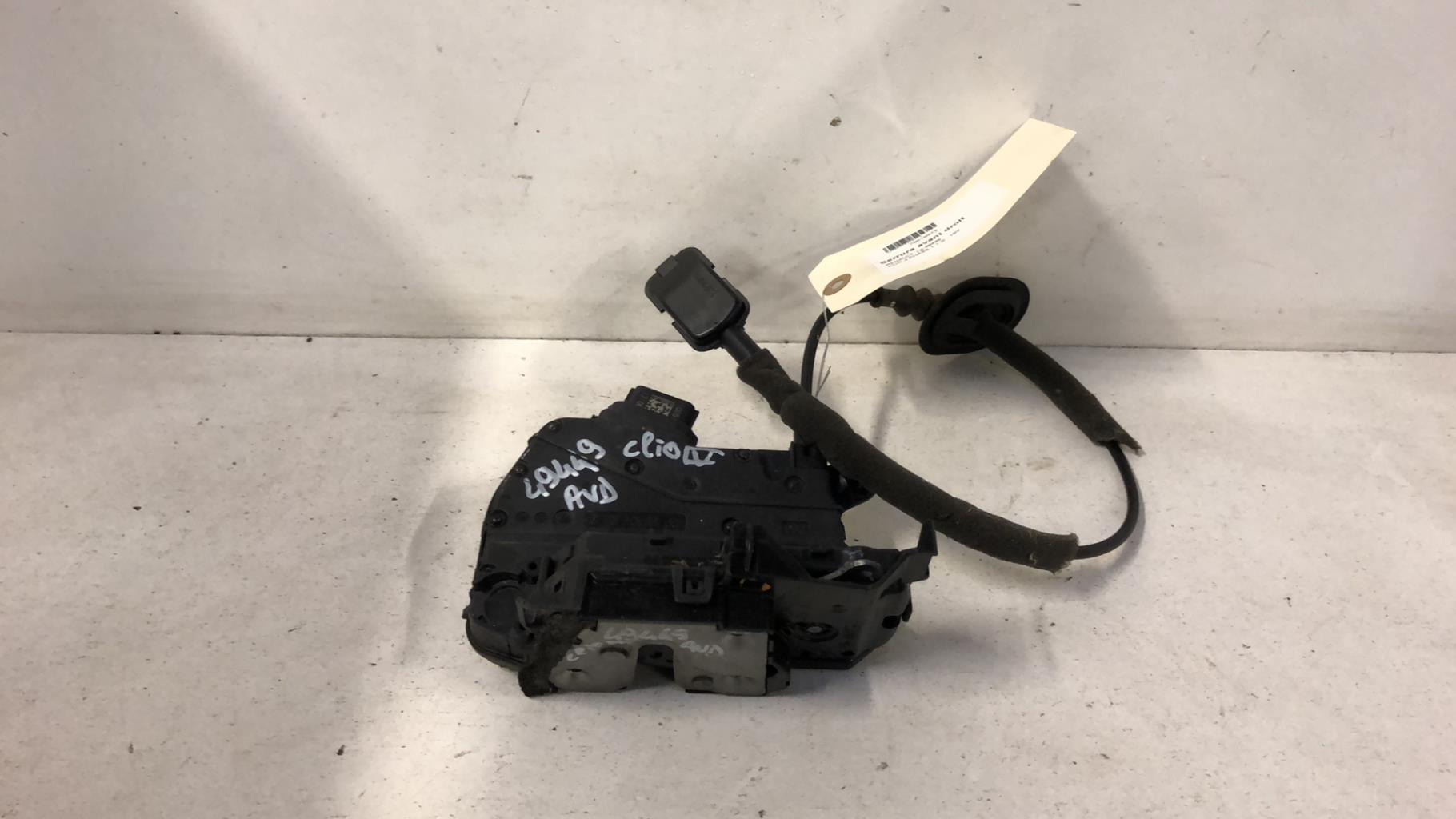 Serrure avant droit RENAULT CLIO 4 PHASE 1 Essence - 1
