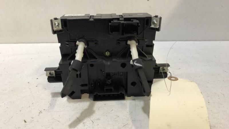 Commande chauffage MERCEDES VITO 639 PHASE 2 Diesel - 1