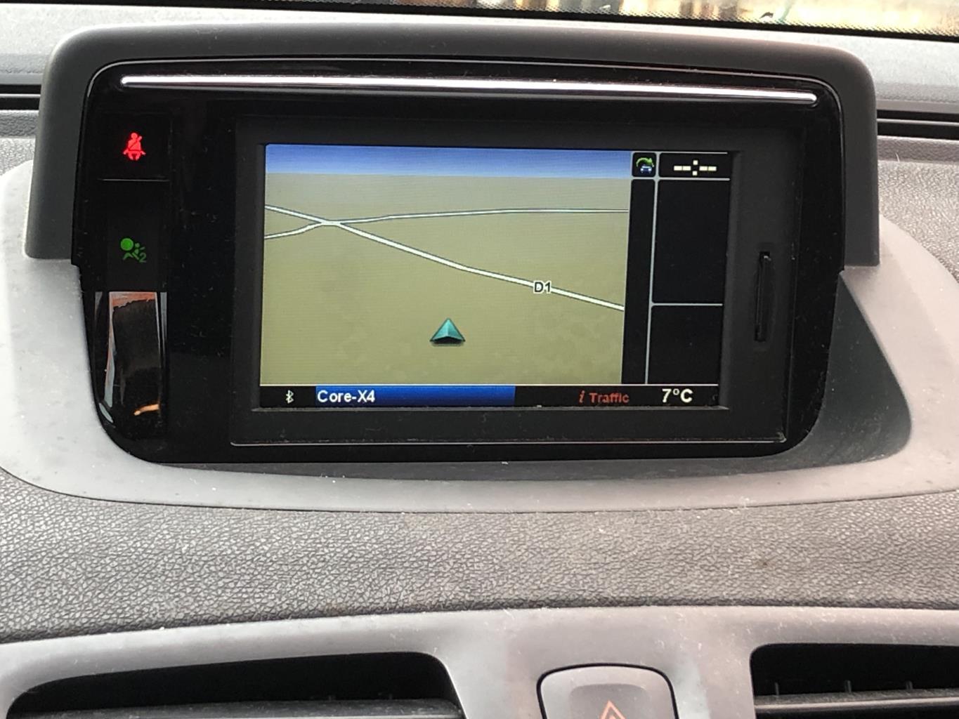 Ecran GPS RENAULT MEGANE 3 PHASE 3 Diesel - 1