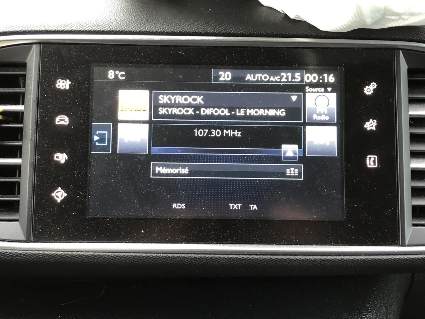 Ecran GPS PEUGEOT 308 2 PHASE 1 Diesel - 1
