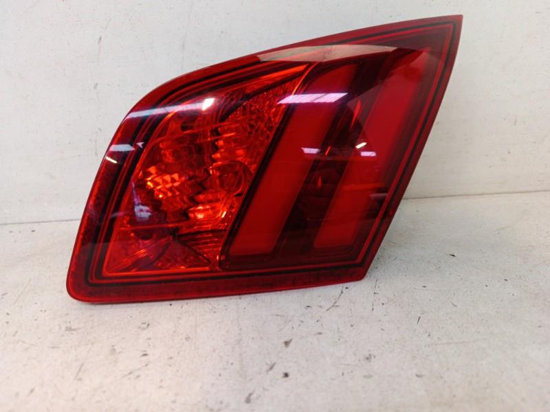 Feu arriere secondaire droit (feux) PEUGEOT 308 2 PHASE 1 Diesel - 1