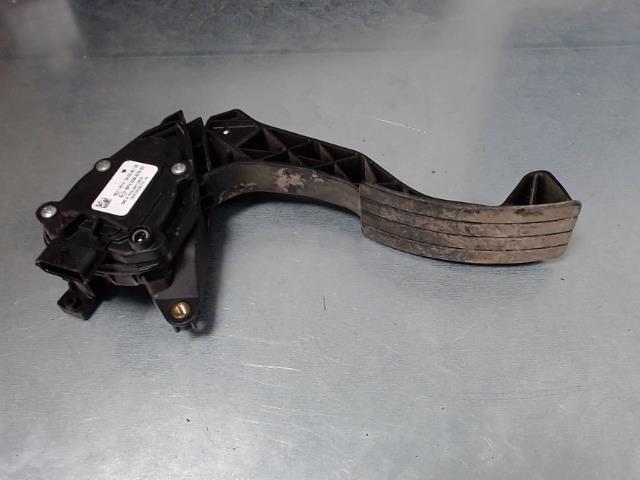 Pedale d'accelerateur RENAULT TWINGO 3 PHASE 1  - 1