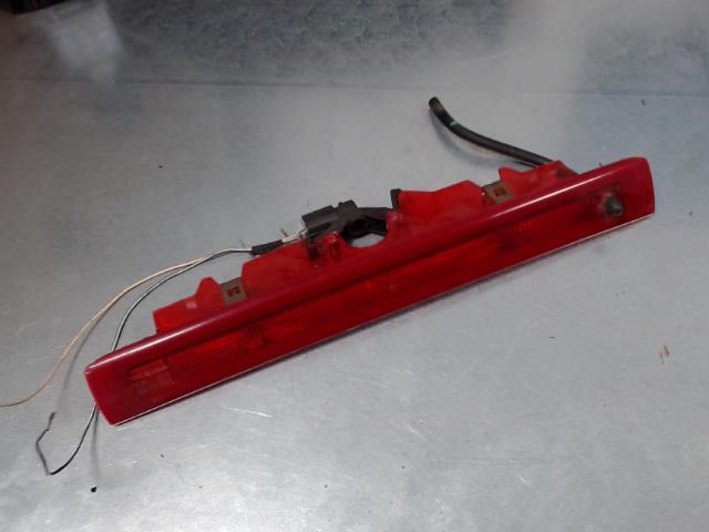 Feu arriere stop central RENAULT CLIO 3 PHASE 2  - 1