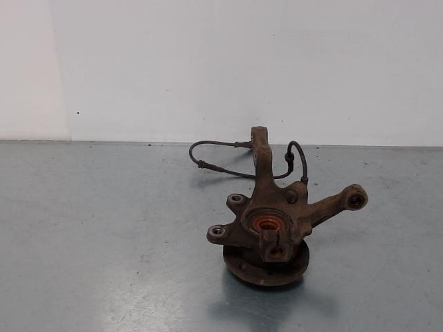 Moyeu avant droit RENAULT TWINGO 1 PHASE 3 Essence - 1