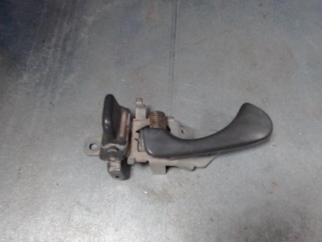 Poignee interieur avant gauche MITSUBISHI L 200 2 Diesel - 1