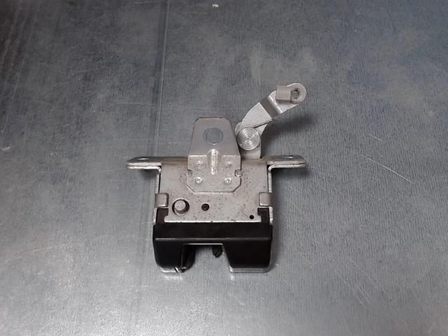 Serrure de hayon OPEL CORSA C PHASE 1 Essence - 1