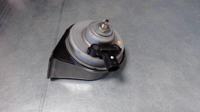 Avertisseur/Klaxon BMW SERIE 1 E87 PHASE 1 Diesel - 1