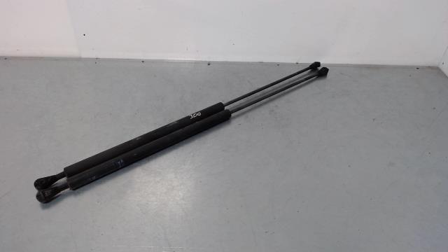 Verin de coffre RENAULT SUPER 5 Essence - 1