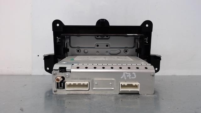 Autoradio d'origine RENAULT TWINGO 3 PHASE 1 Essence - 1