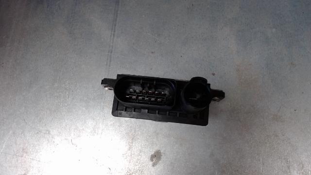 Boitier de prechauffage BMW SERIE 1 E87 PHASE 1 Diesel - 1