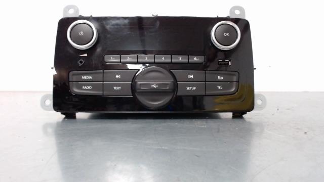 Autoradio d'origine RENAULT CLIO 4 PHASE 2 Diesel - 1