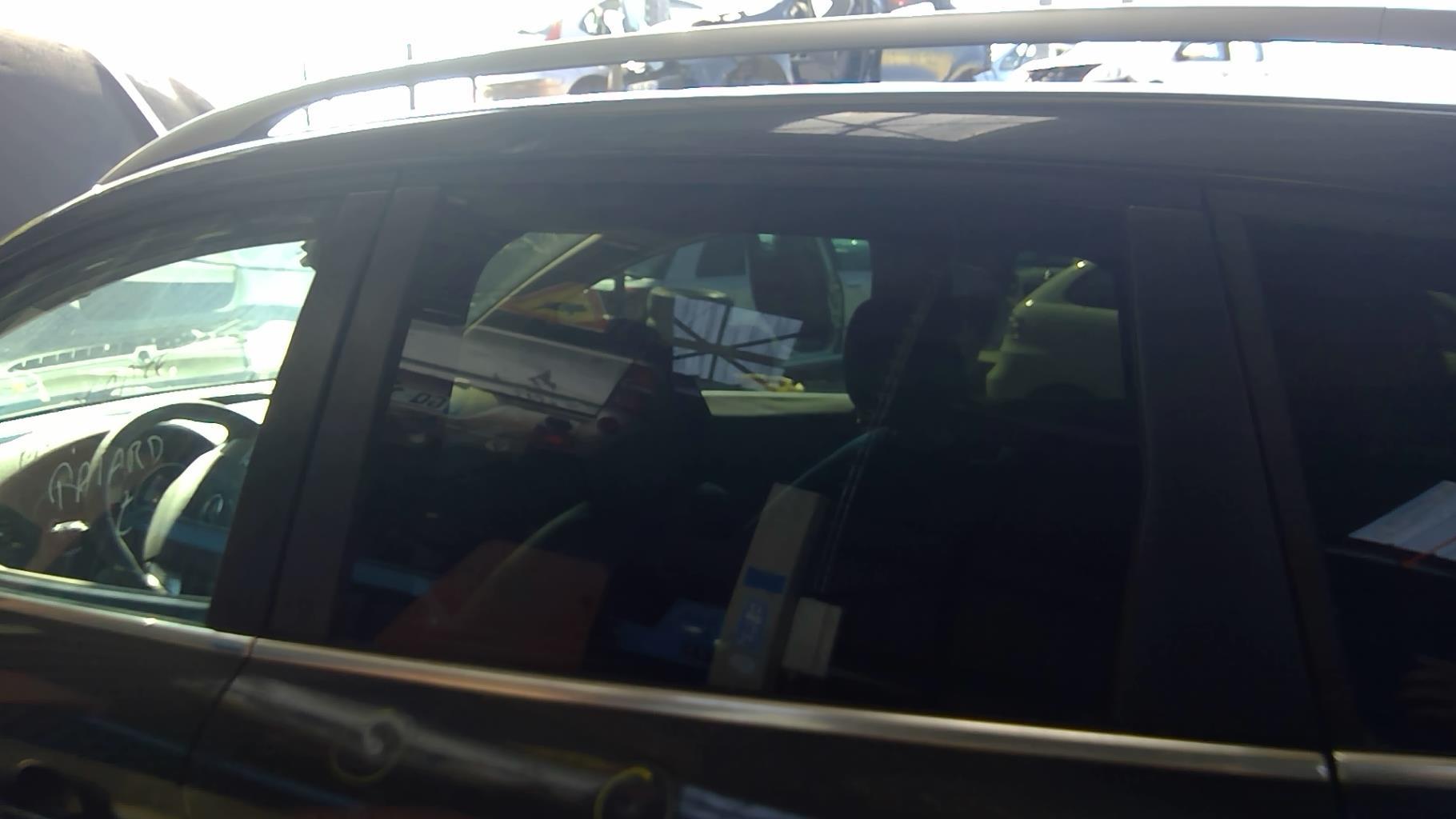 Vitre arriere gauche FORD KUGA 1 Diesel - 1