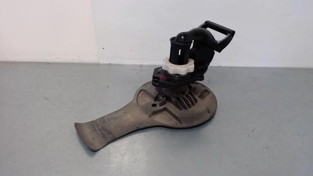 Treuil de roue de secours RENAULT CLIO 3 PHASE 1 Diesel - 1