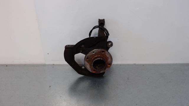Moyeu avant gauche RENAULT TWINGO 3 PHASE 1 Essence - 1