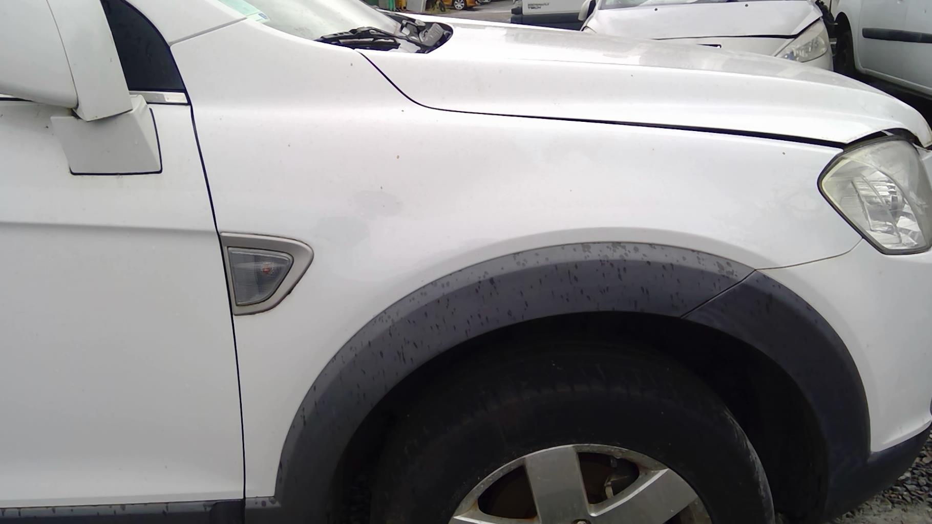 Aile avant droit CHEVROLET CAPTIVA PHASE 1 Diesel - 1