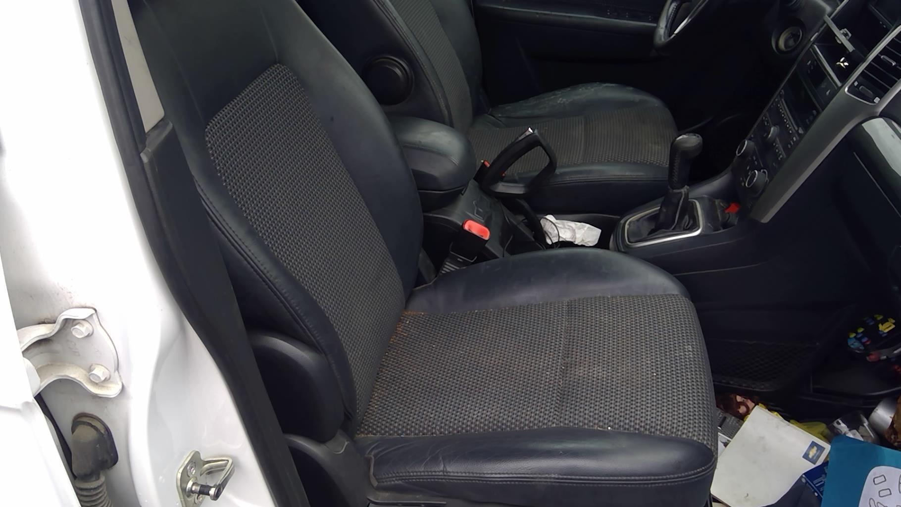 Siege avant droit CHEVROLET CAPTIVA PHASE 1 Diesel - 1