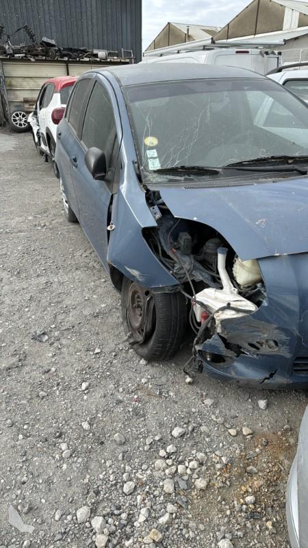 Capot TOYOTA YARIS 2 PHASE 1 Diesel - 1
