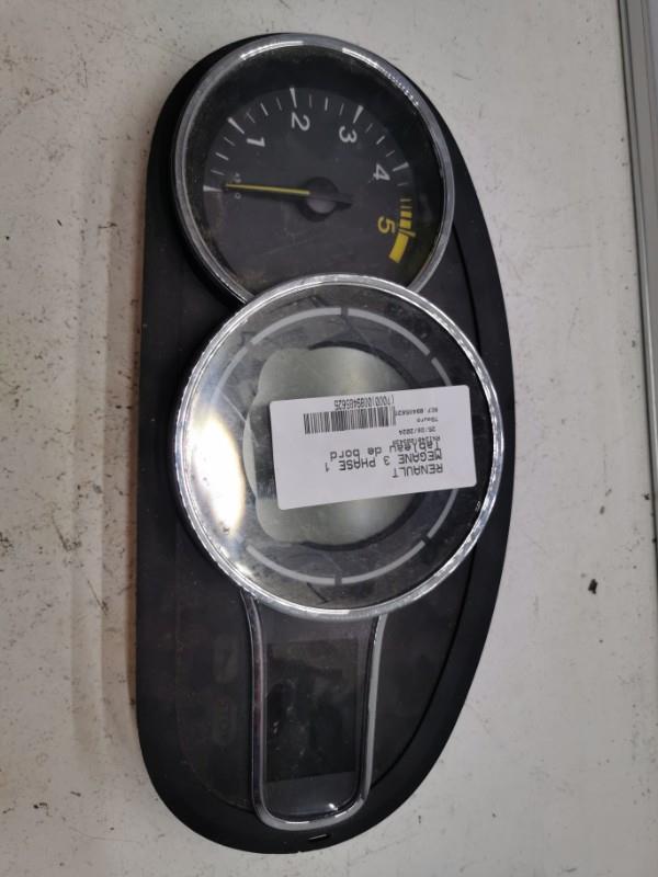 Tableau de bord RENAULT MEGANE 3 PHASE 1  - 1