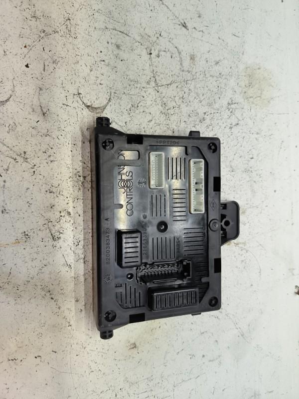Boitier UCH RENAULT CLIO 3 PHASE 1 Essence - 1