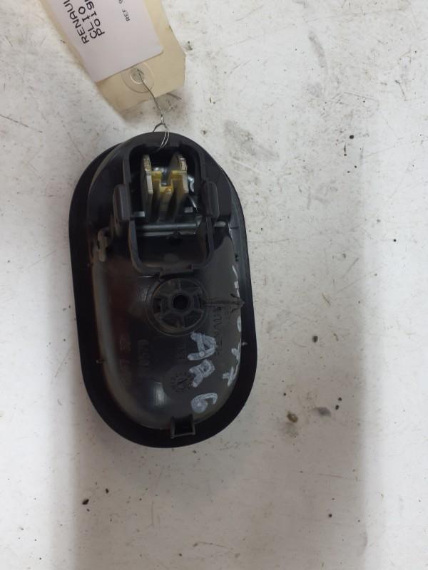 Poignee interieur arriere gauche RENAULT CLIO 3 PHASE 1 Diesel - 1