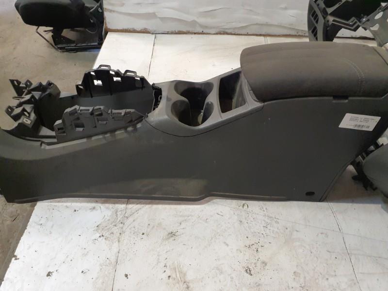 Console central (interieur plastique) NISSAN QASHQAI 2 PHASE 2  - 1