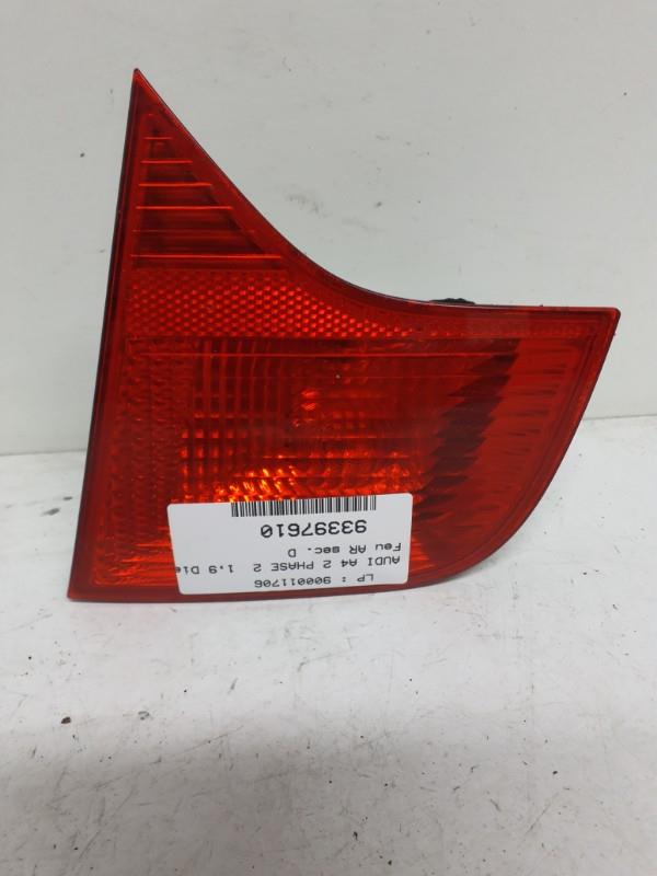 Feu arriere secondaire droit (feux) AUDI A4 2 PHASE 2 Diesel - 1