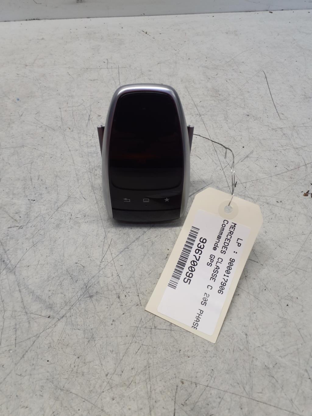 Commande GPS MERCEDES CLASSE C 205 PHASE 1 Diesel - 1