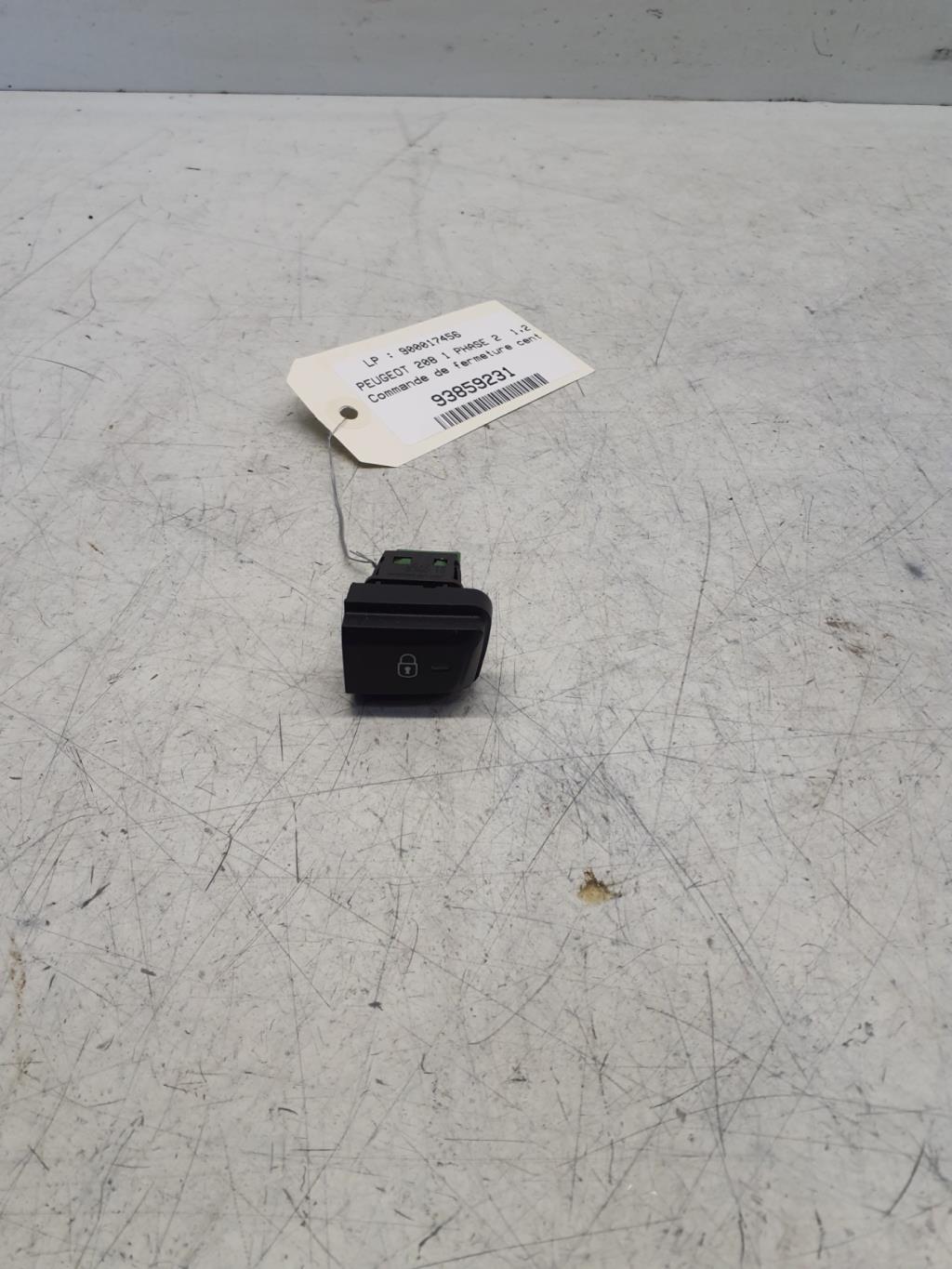 Commande de fermeture centralisee PEUGEOT 208 1 PHASE 2 Essence - 1