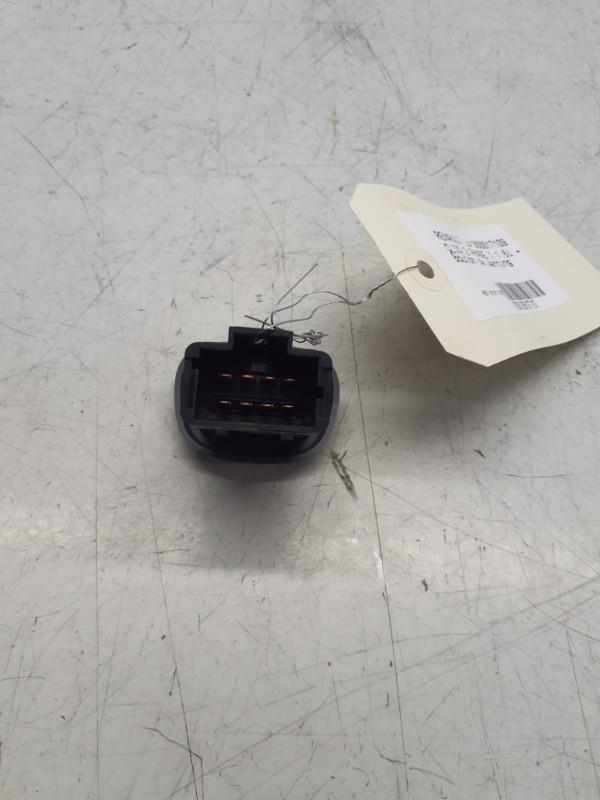 Bouton de warning RENAULT CLIO 2 PHASE 1 Essence - 1