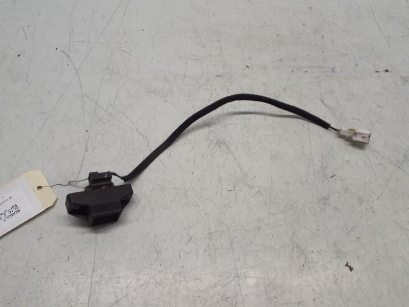 Serrure de coffre RENAULT CLIO 2 PHASE 2  - 1