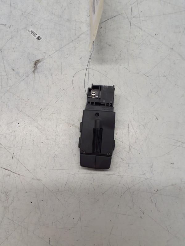 Commande autoradio RENAULT CLIO 4 PHASE 2 Essence - 1