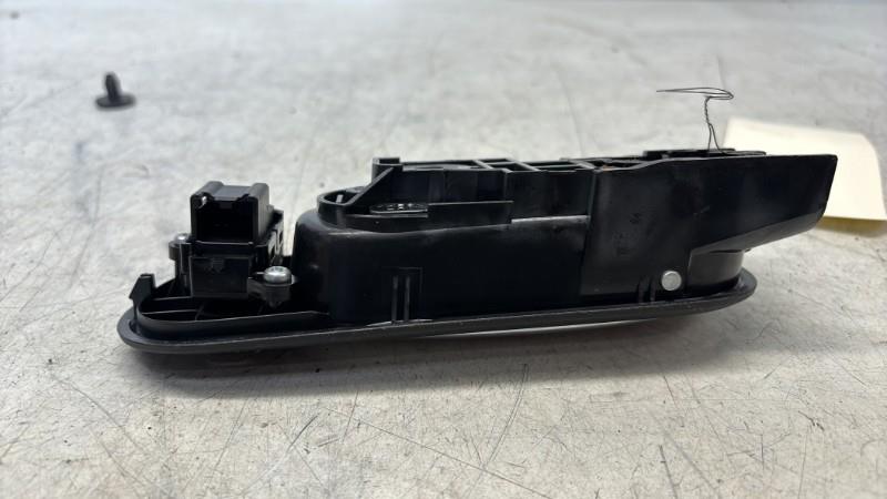 Poignee interieur avant gauche MAZDA CX7 PHASE 2 Diesel - 1
