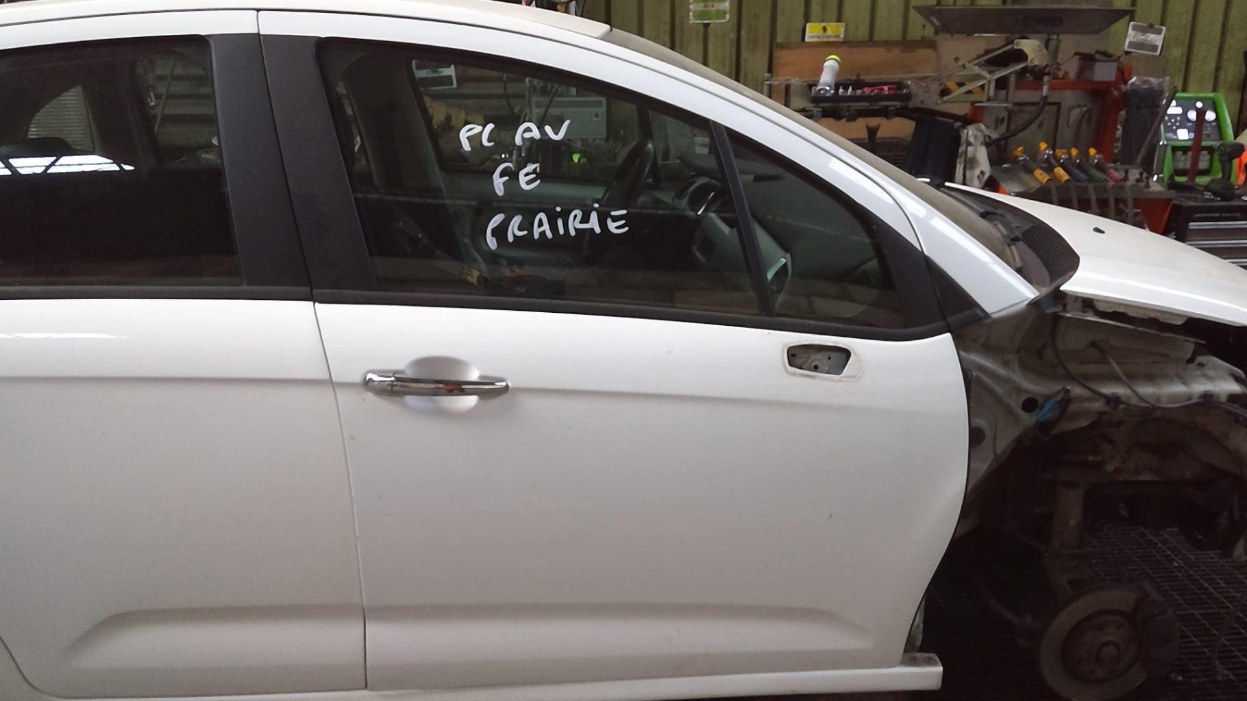 Porte avant droit CITROEN C3 2 PHASE 1 Essence - 1