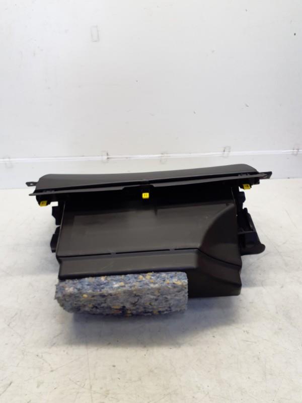 Boite a gants RENAULT MEGANE 4 PHASE 1 Diesel - 1