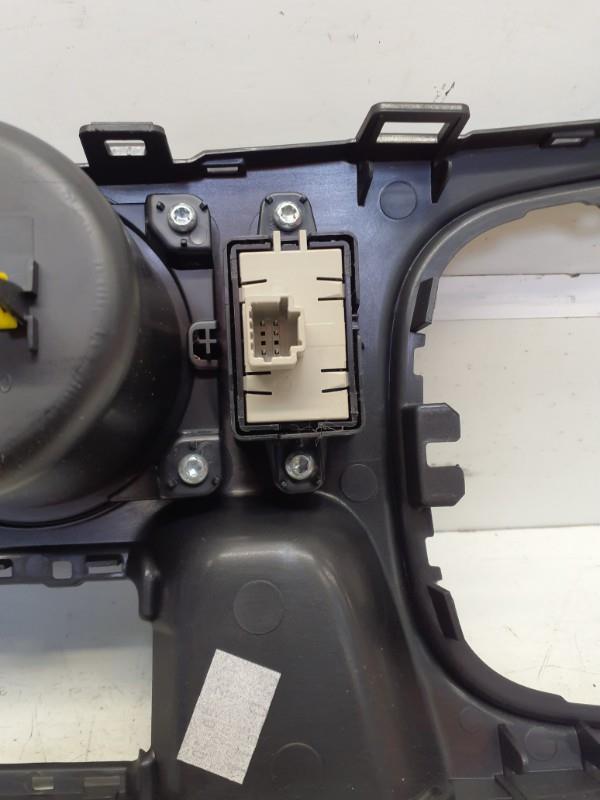 Console central (interieur plastique) RENAULT MEGANE 4 PHASE 1 Diesel - 1