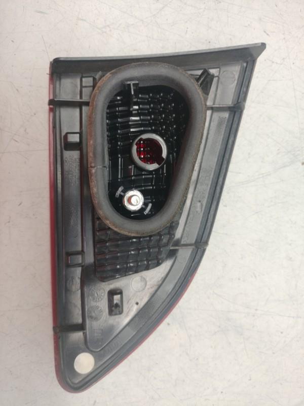 Feu arriere secondaire droit (feux) RENAULT SCENIC 3 PHASE 1 Diesel - 1