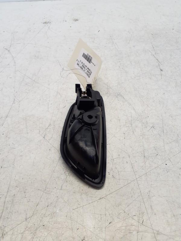 Poignee interieur avant droit RENAULT MEGANE 4 PHASE 1 Diesel - 1