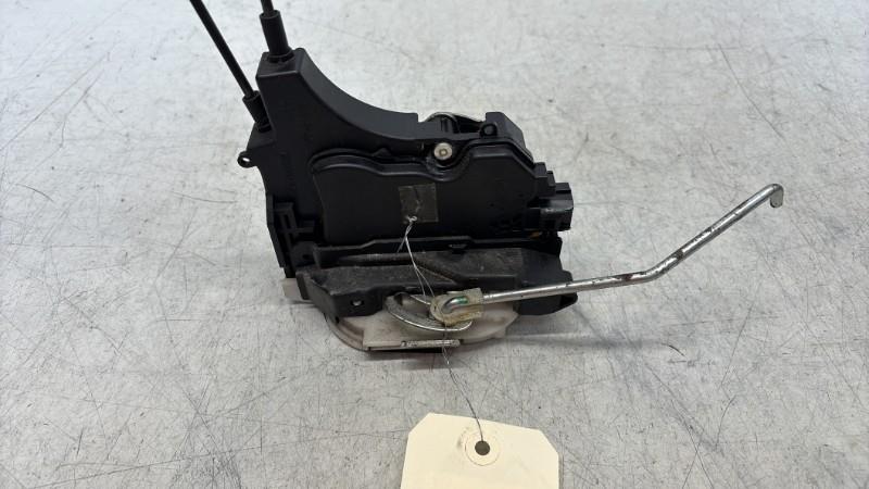 Serrure arriere droit MITSUBISHI L 200 3  - 1