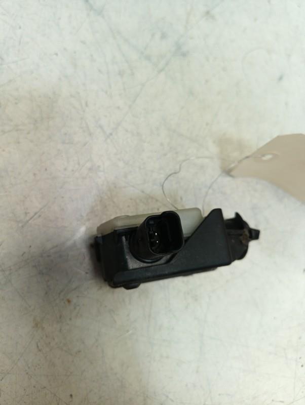 Actionneur verrou trappe d'essence CITROEN C4 2 PHASE 1 Diesel - 1
