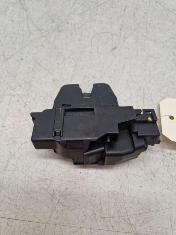 Serrure de hayon PEUGEOT 308 2 PHASE 1 Diesel - 1