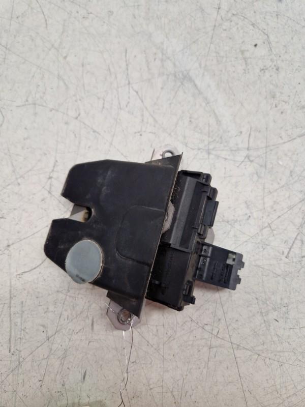 Serrure de hayon FORD FOCUS 2 PHASE 2 Diesel - 1