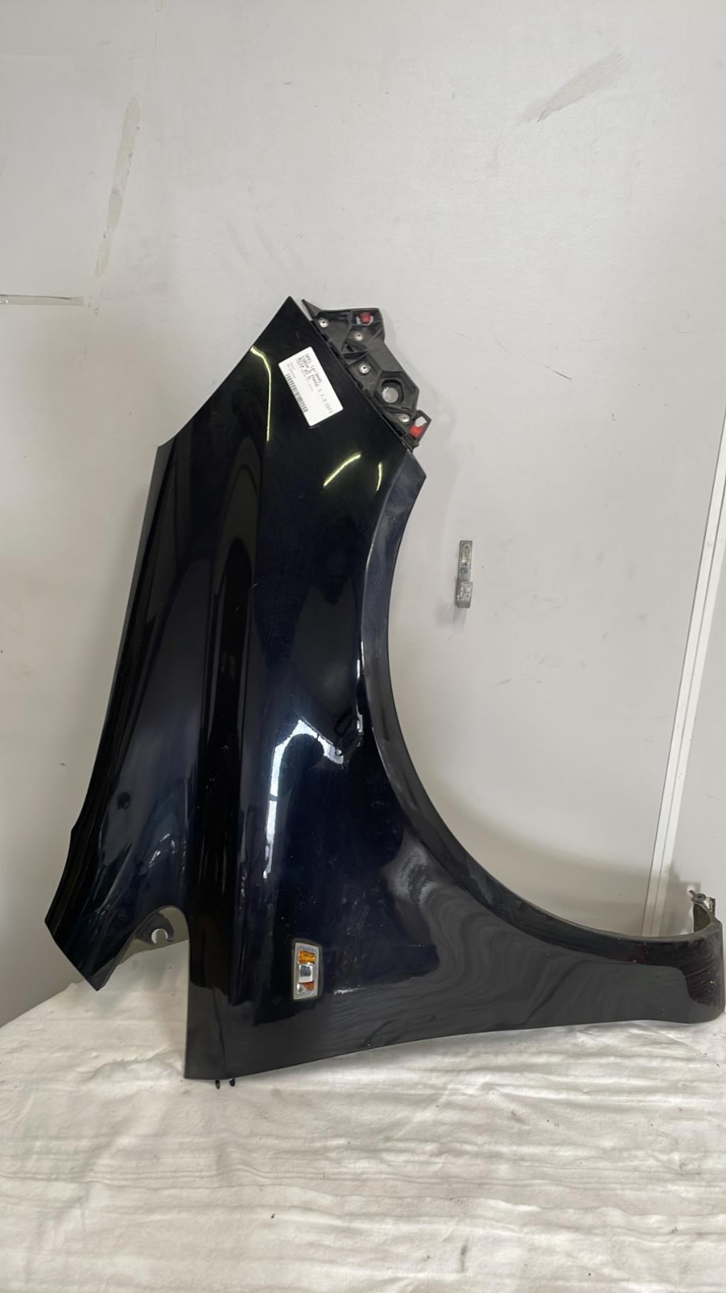 Aile avant droit OPEL CORSA D PHASE 1 Diesel - 1