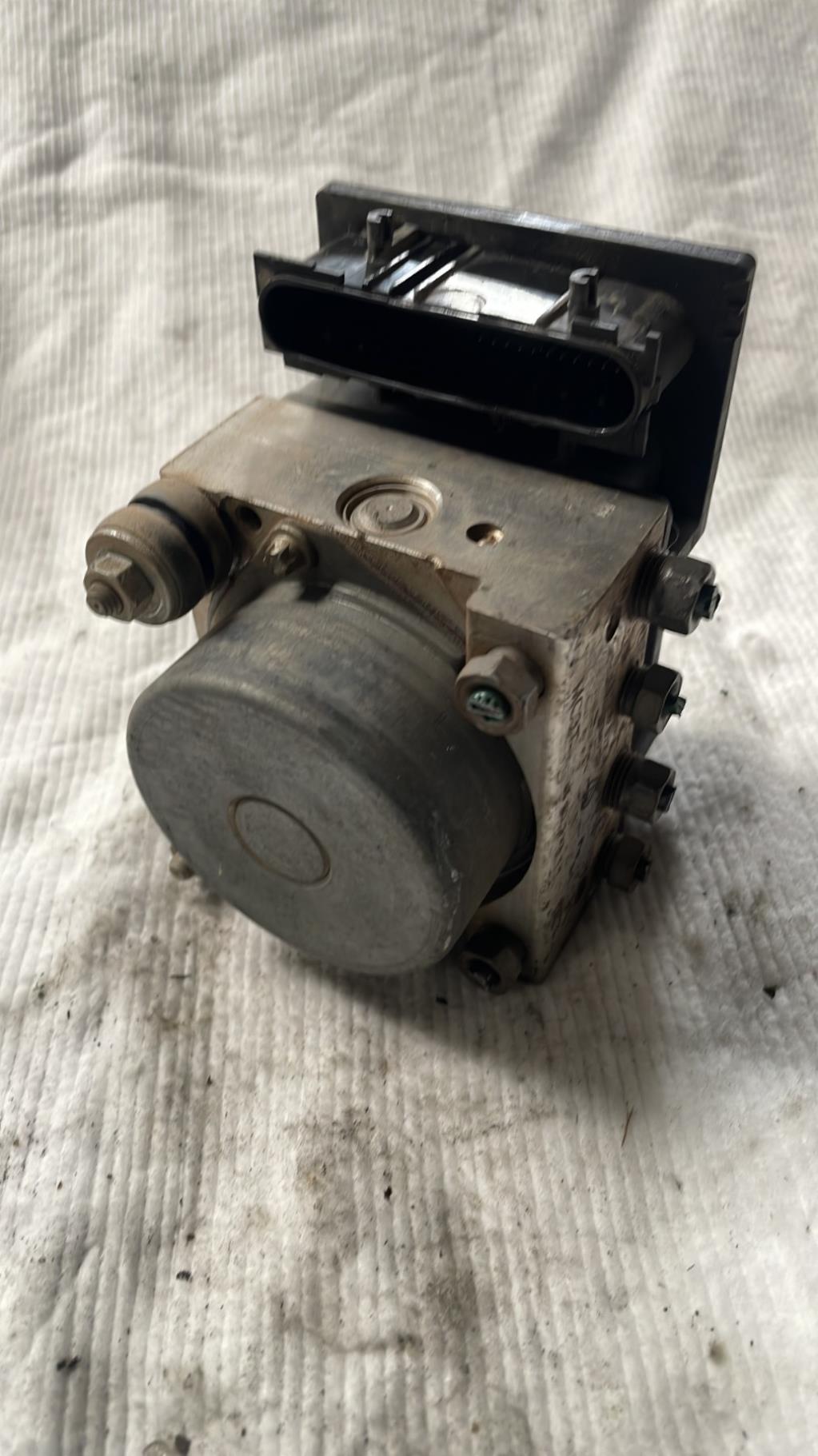 Blocco ABS (antibloccaggio freni) RENAULT CLIO 3 Diésel - 1